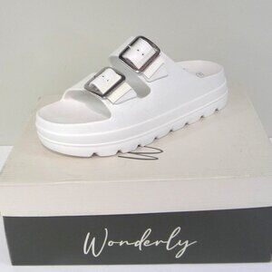 NEW SIZE 7 WHITE SLIDE PLATFORM SANDALS